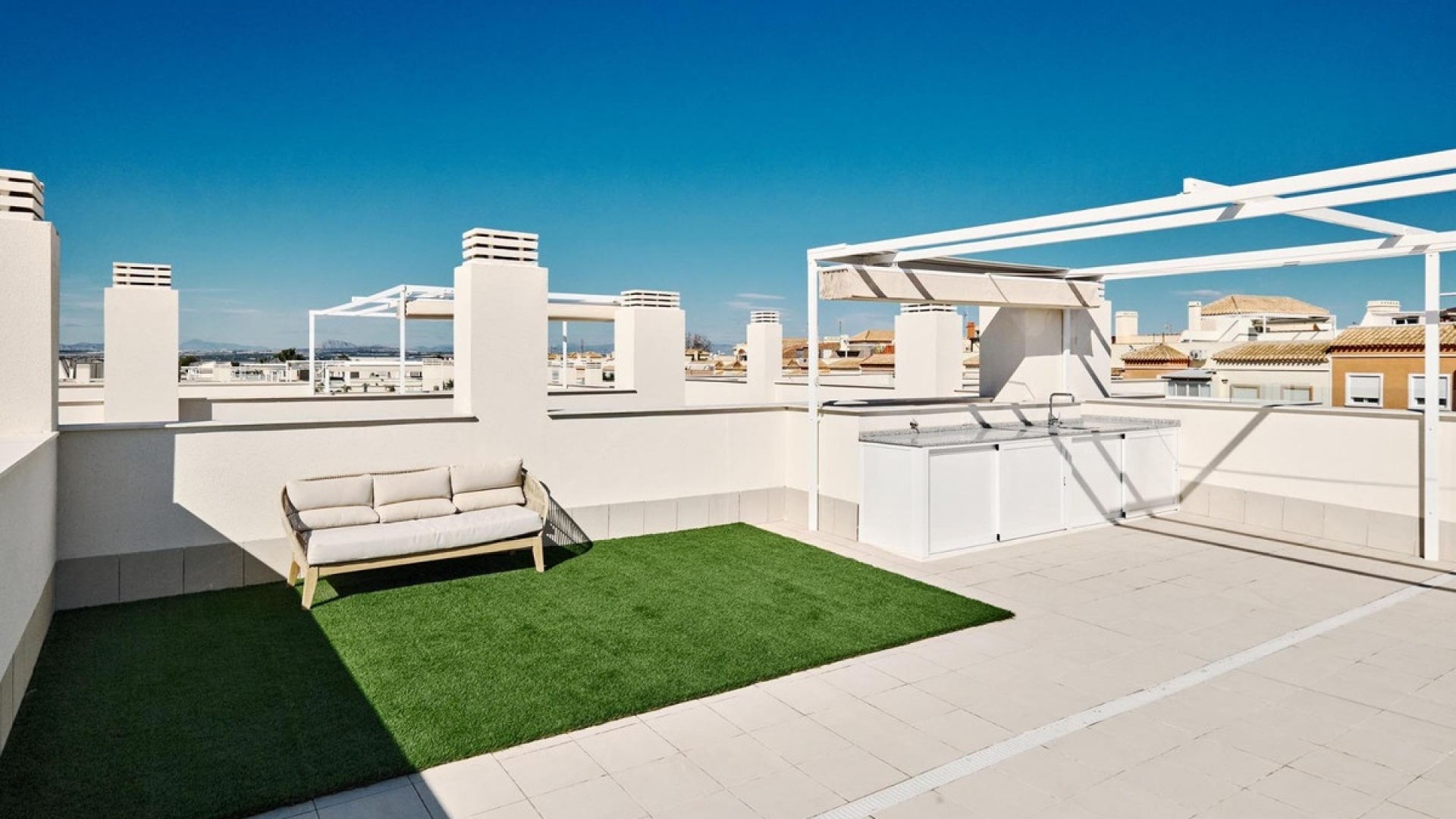 Resale - Apartment - Torrevieja - Torrevieja Centro