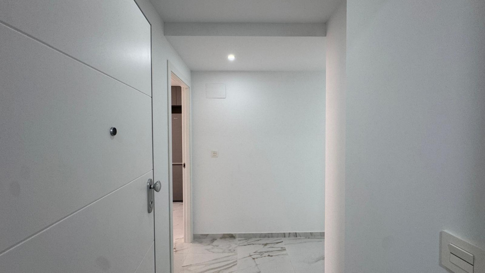 Resale - Apartment - Torrevieja - Torrevieja Centro