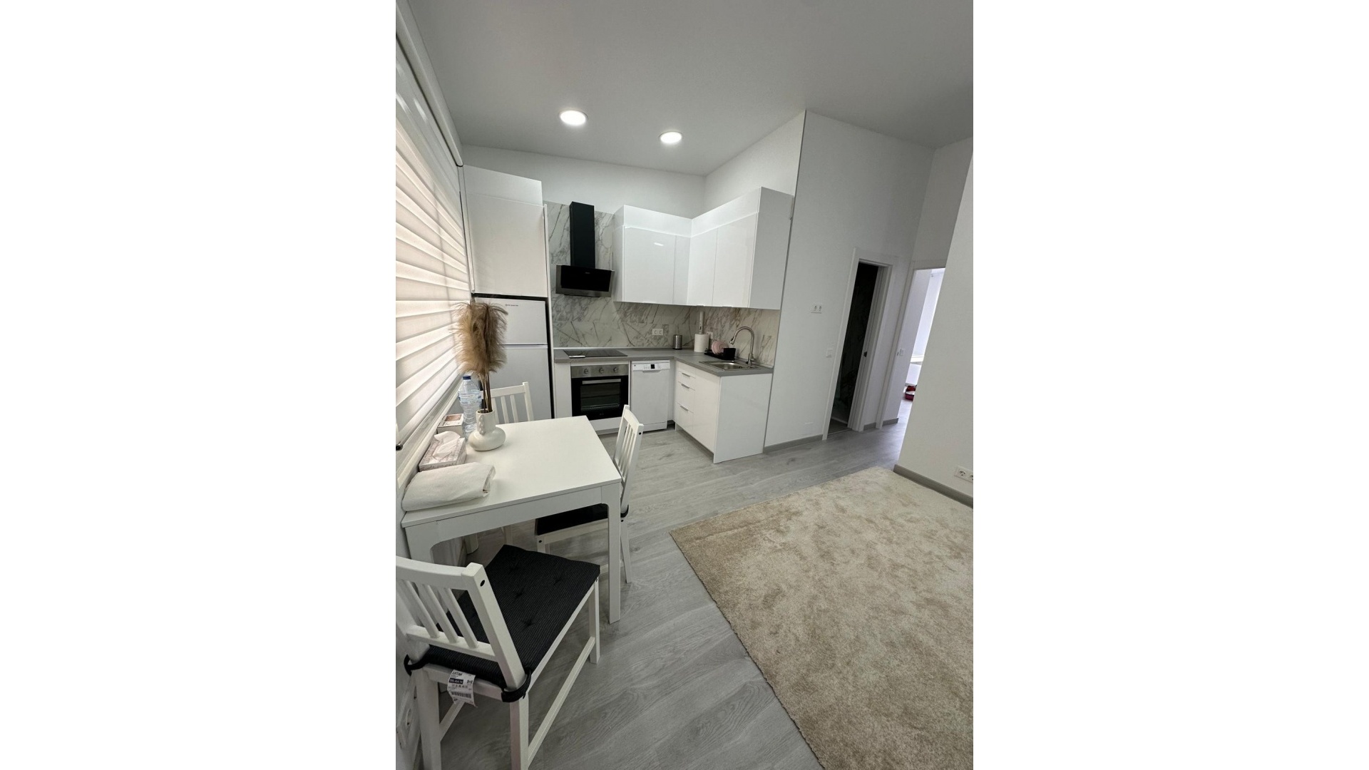 Resale - Apartment - Torrevieja - Torrevieja Centro