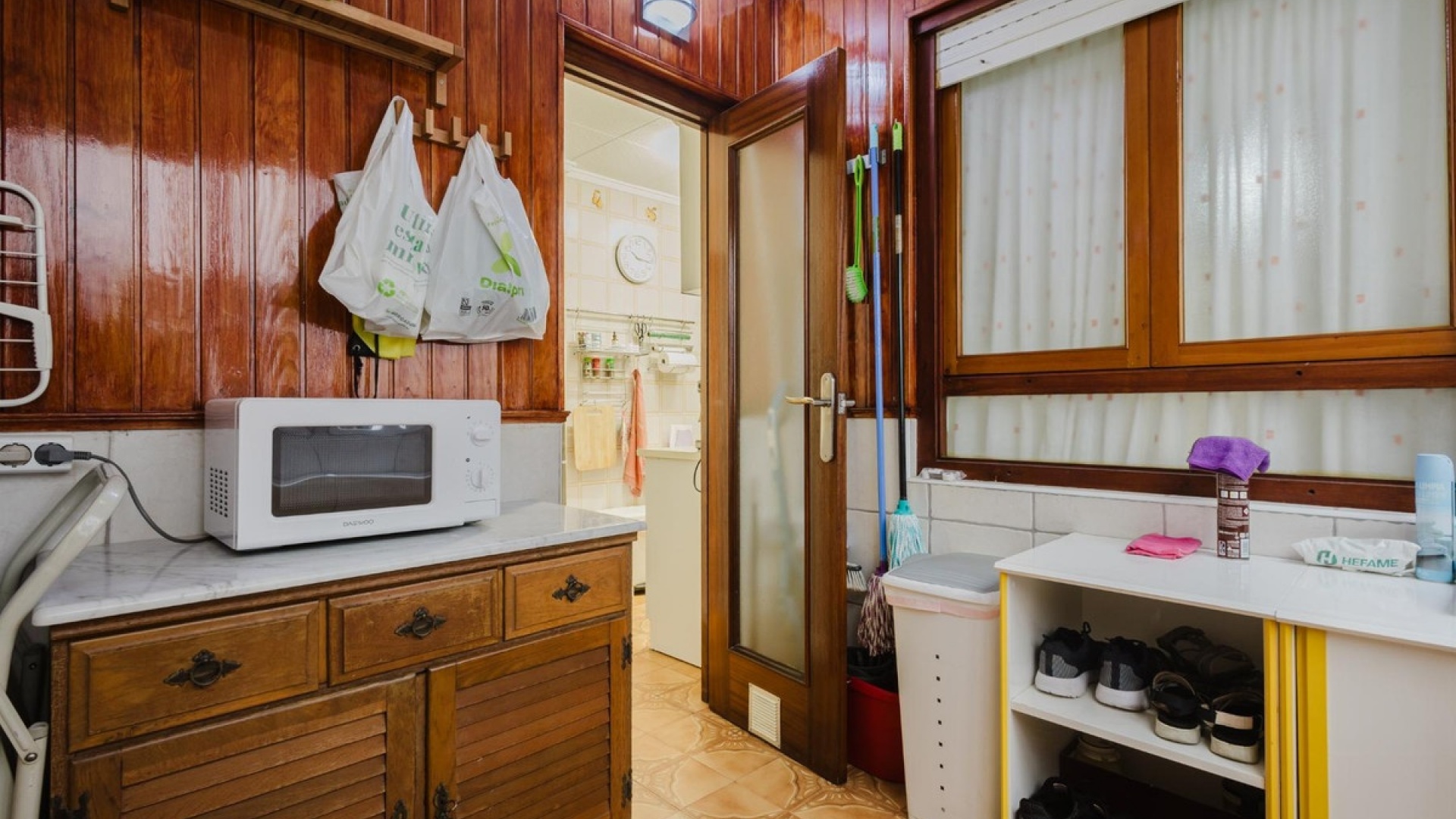 Resale - Apartment - Torrevieja - Torrevieja Centro