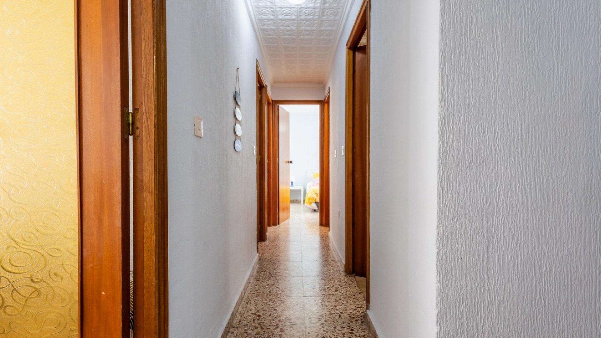 Resale - Apartment - Torrevieja - Torrevieja Centro