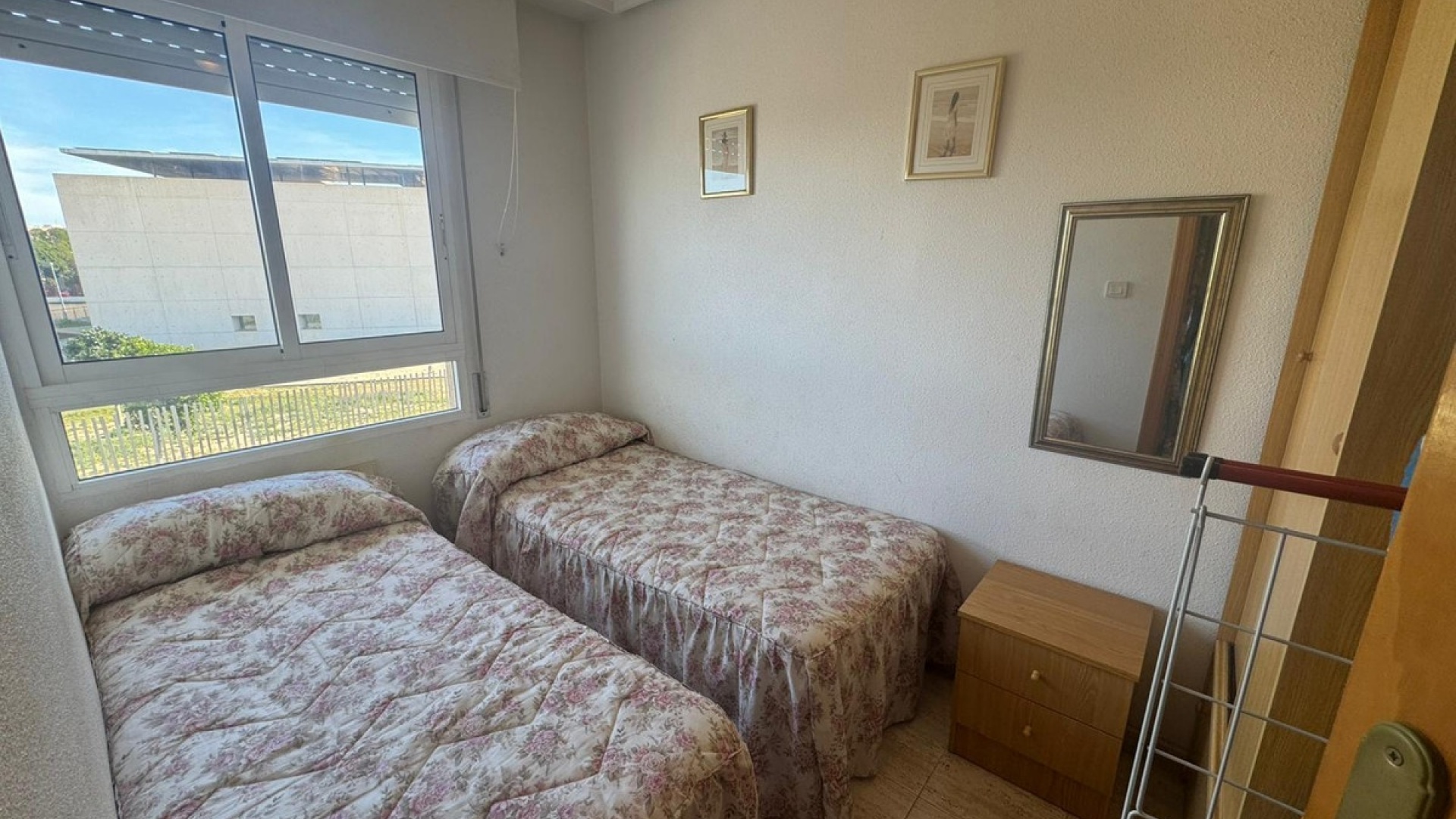 Resale - Apartment - Torrevieja - Torrevieja Centro