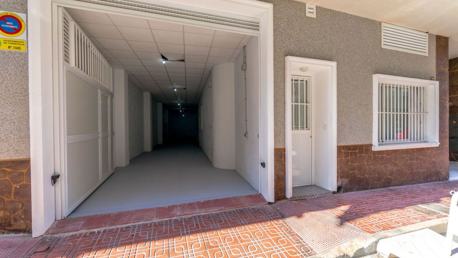 Resale - Apartment - Torrevieja - Torrevieja Centro