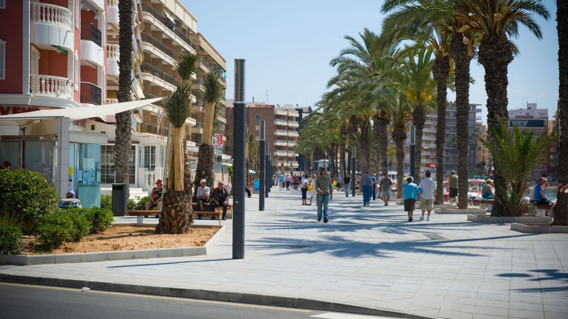 Resale - Apartment - Torrevieja - Torrevieja Centro