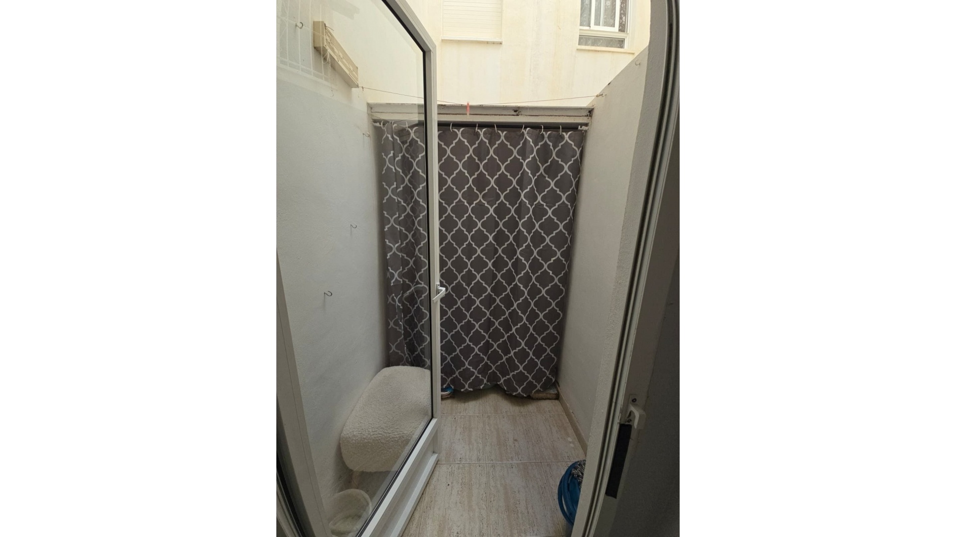 Resale - Apartment - Torrevieja - Torrevieja Centro