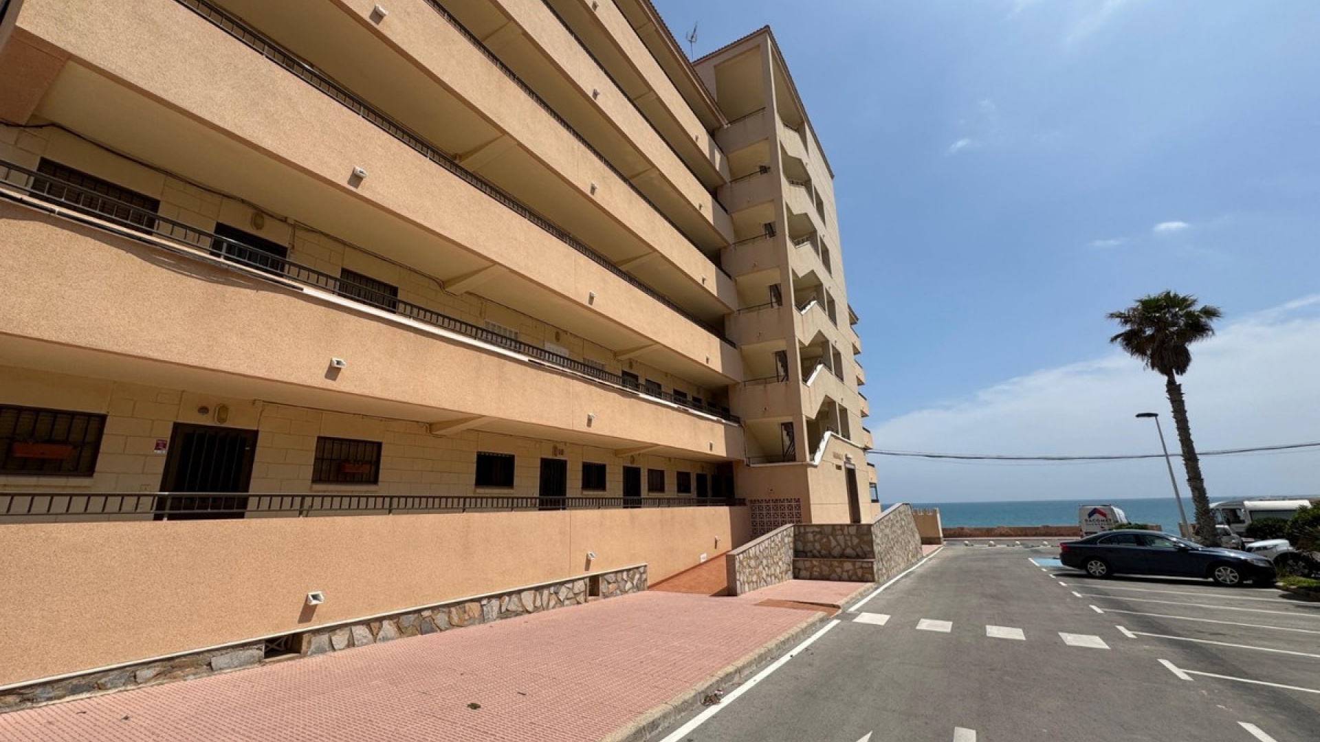 Resale - Apartment - Torrevieja - Torrevieja Centro