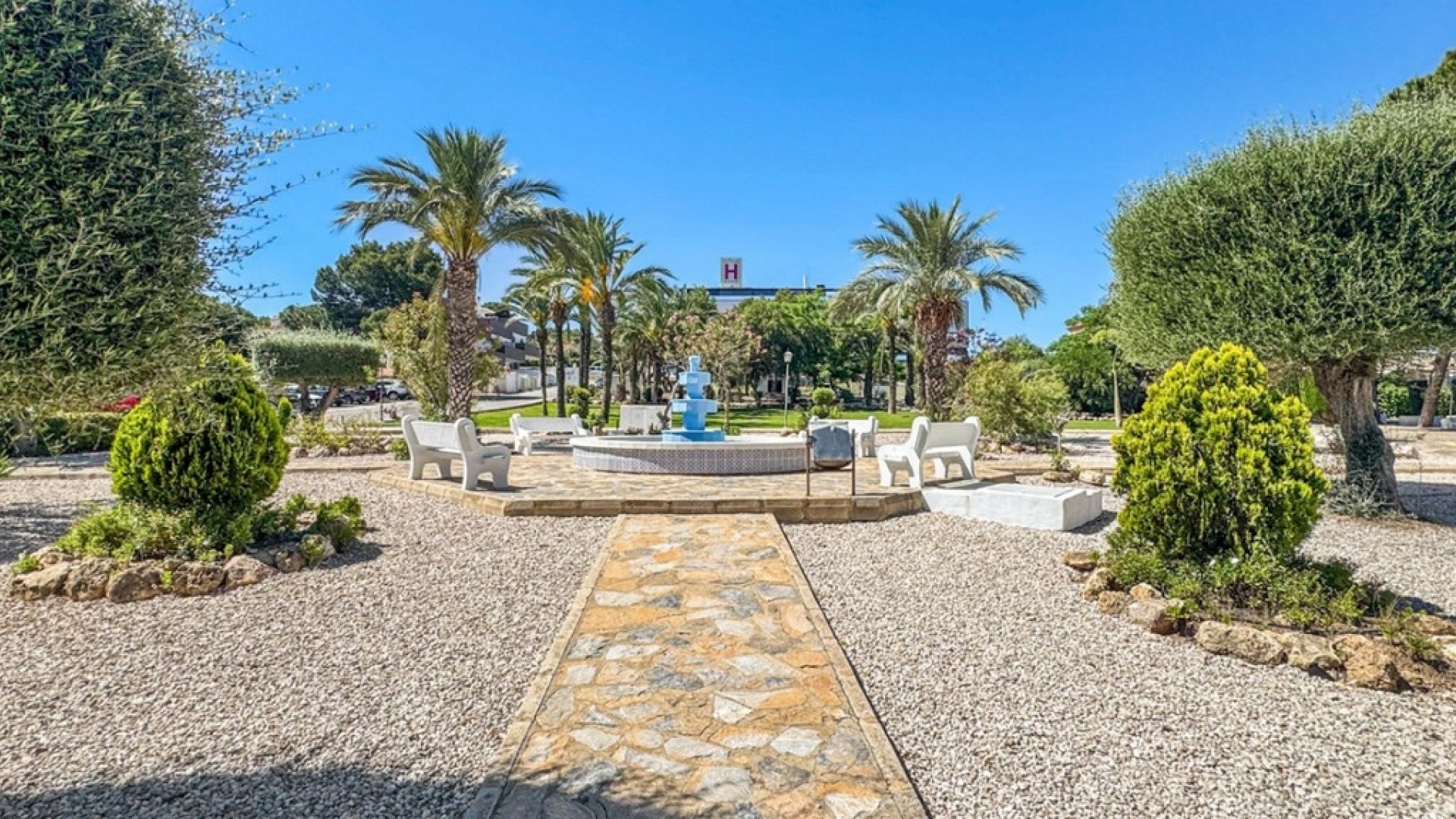 Resale - Apartment - Torrevieja - Torrevieja Centro