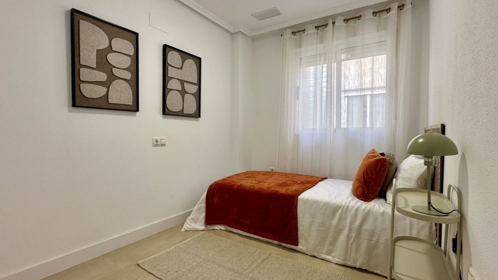 Resale - Apartment - Torrevieja - Torrevieja Centro