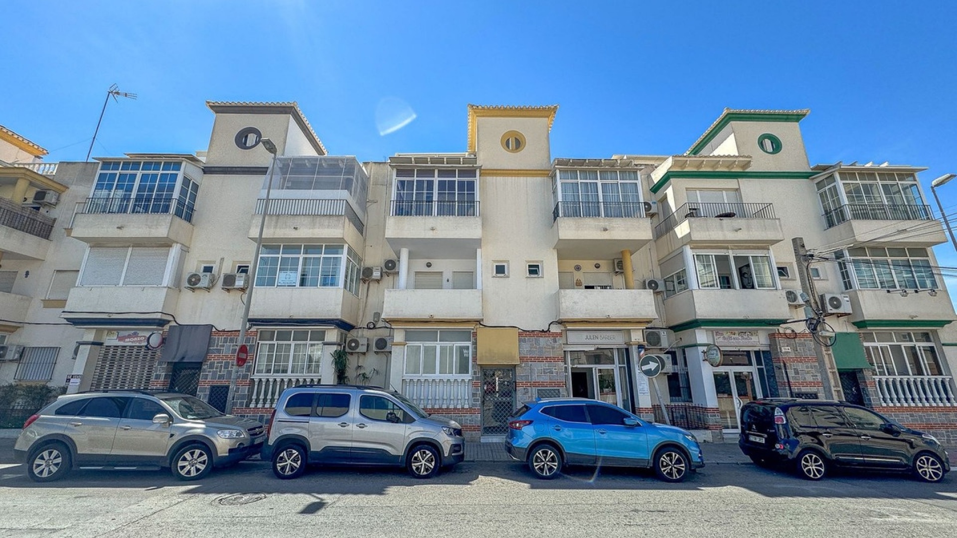 Resale - Apartment - Torrevieja - Torrevieja Centro