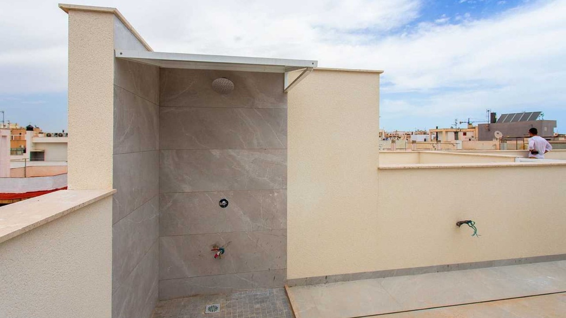 Resale - Apartment - Torrevieja - Torrevieja Centro