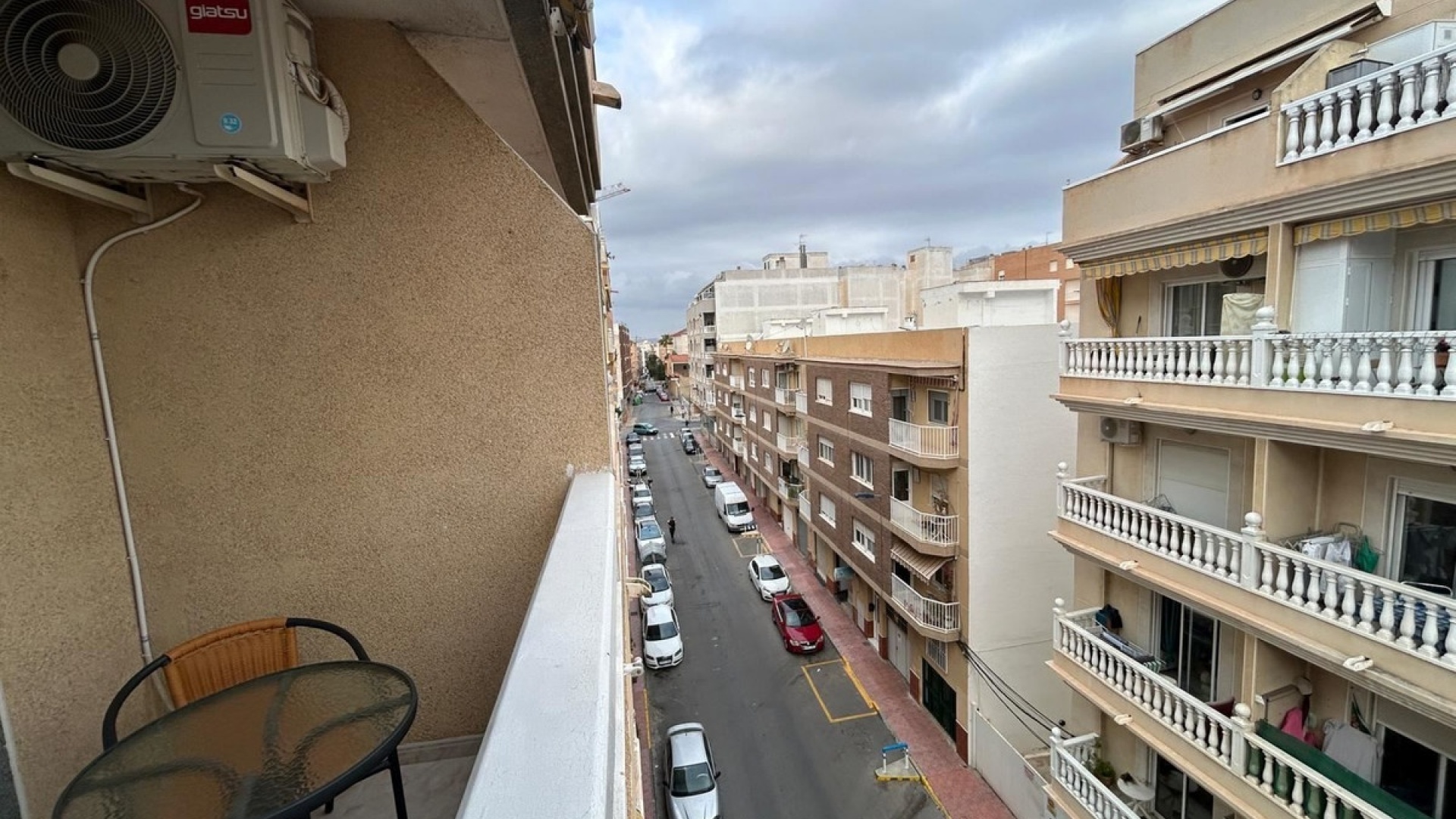 Resale - Apartment - Torrevieja - Torrevieja Centro