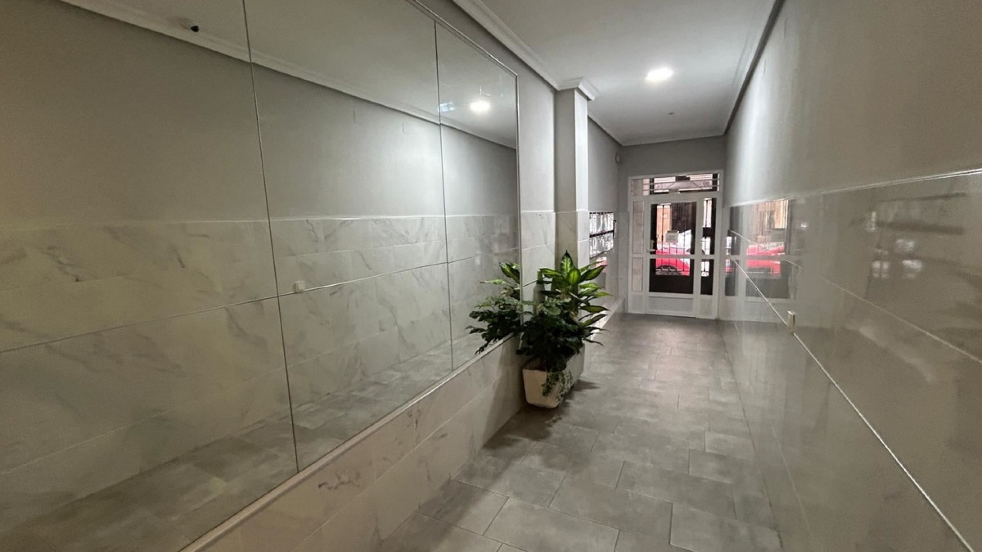 Resale - Apartment - Torrevieja - Torrevieja Centro
