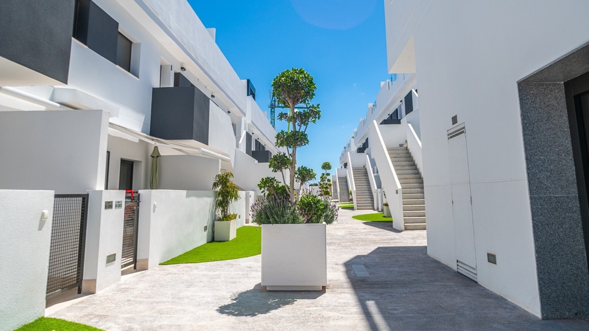 Resale - Apartment - Torrevieja - Torrevieja Centro