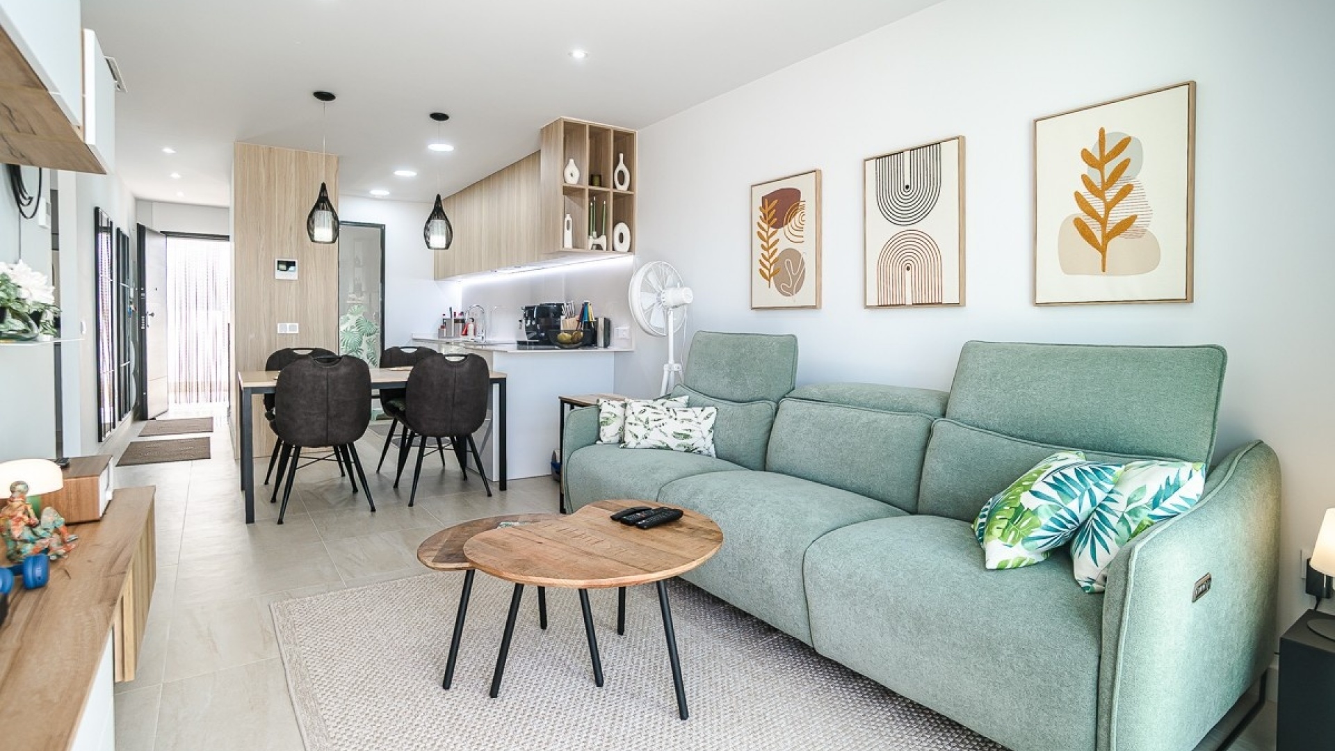 Resale - Apartment - Torrevieja - Torrevieja Centro