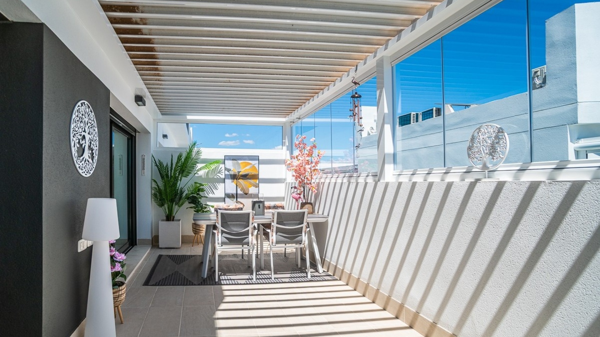 Resale - Apartment - Torrevieja - Torrevieja Centro