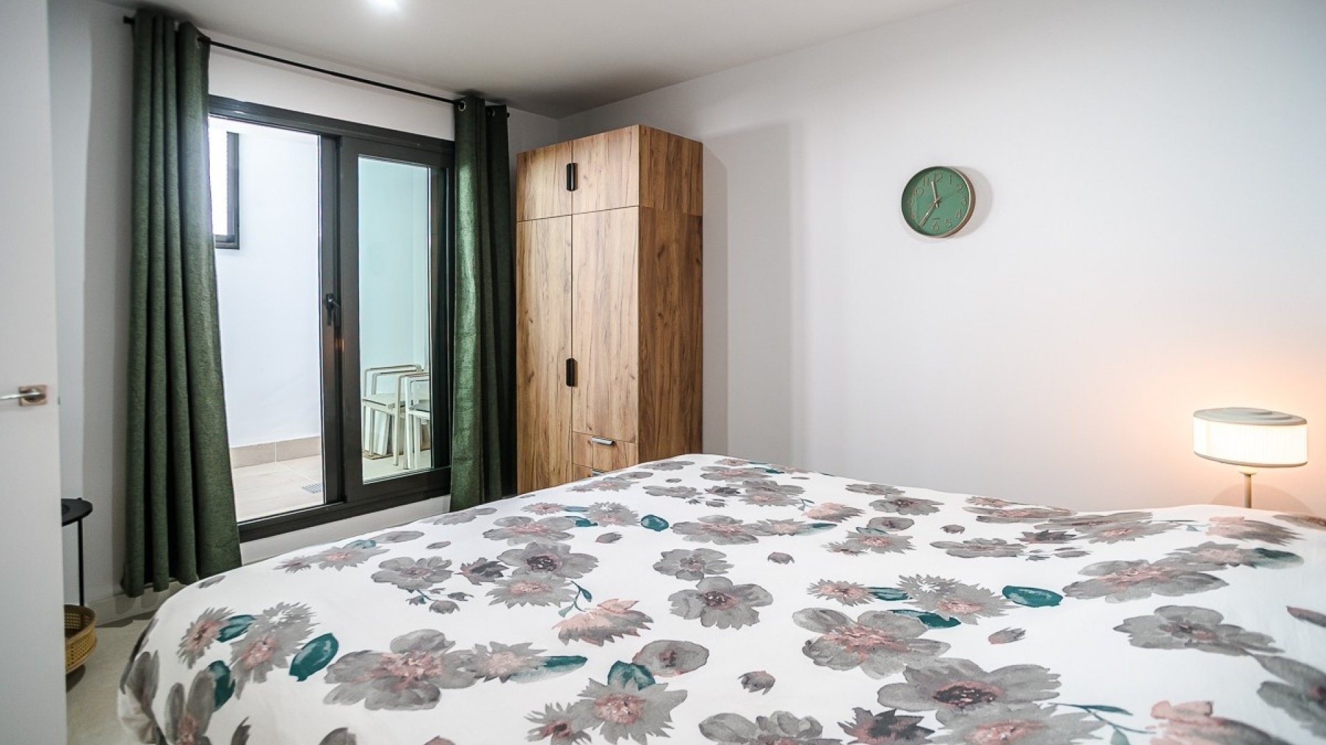 Resale - Apartment - Torrevieja - Torrevieja Centro