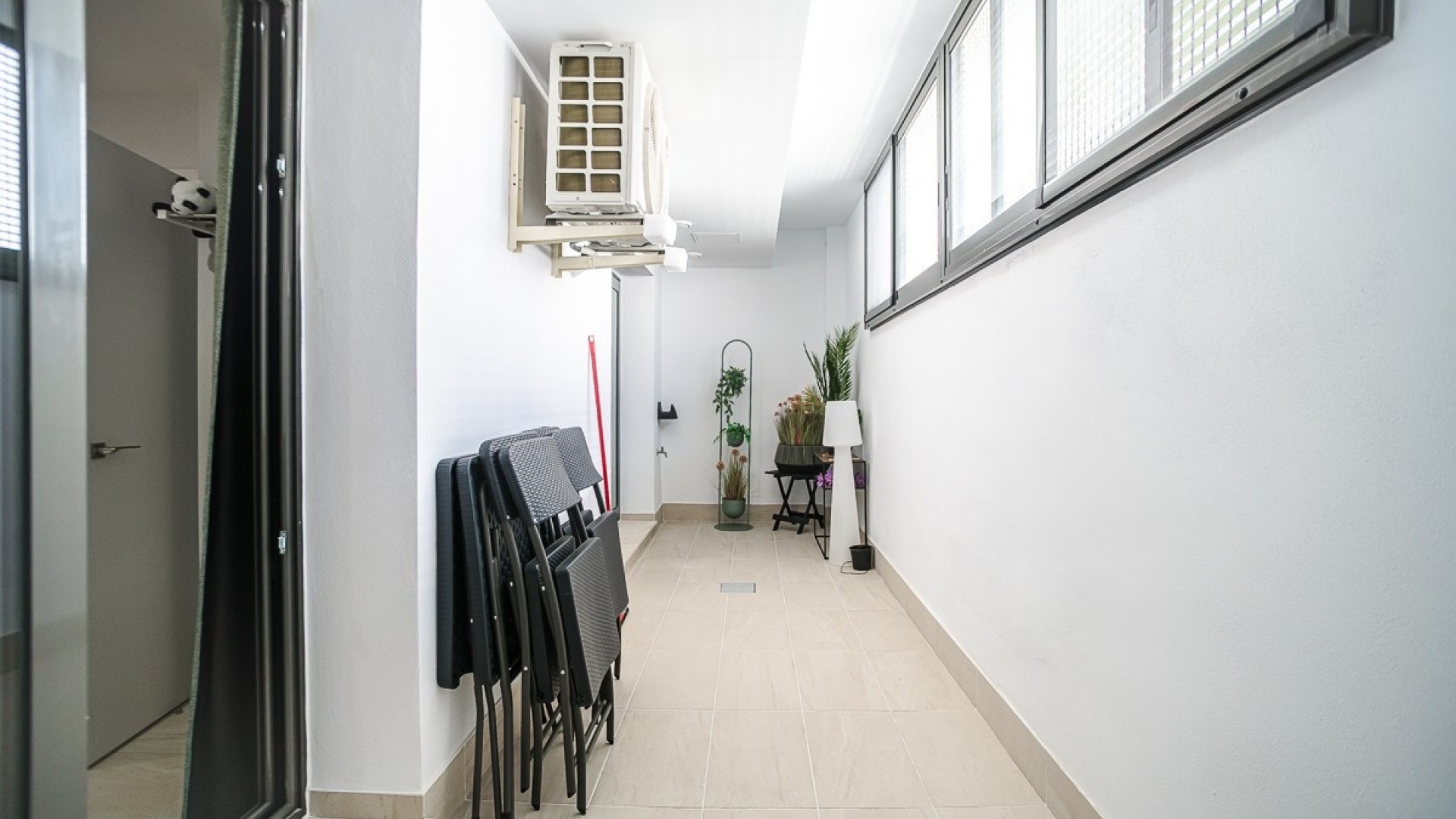 Resale - Apartment - Torrevieja - Torrevieja Centro