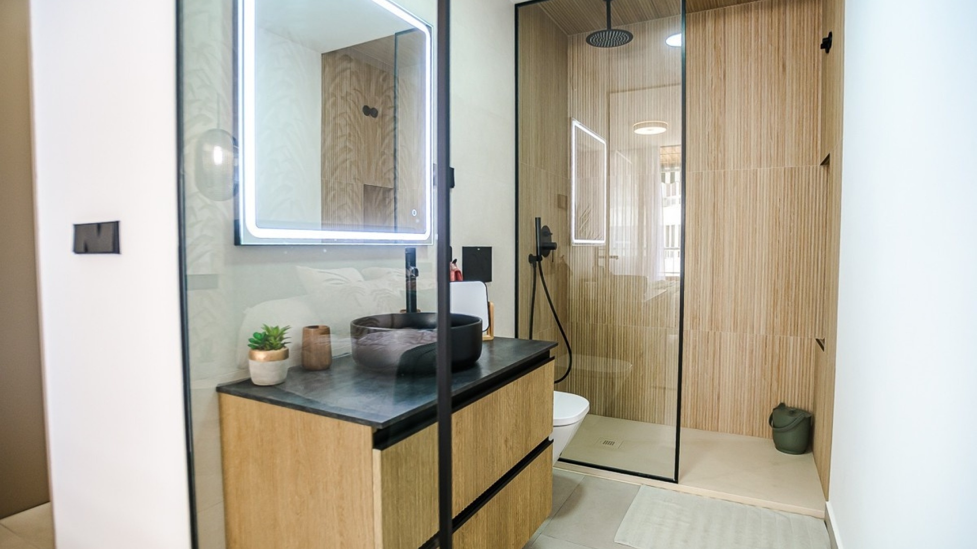 Resale - Apartment - Torrevieja - Torrevieja Centro