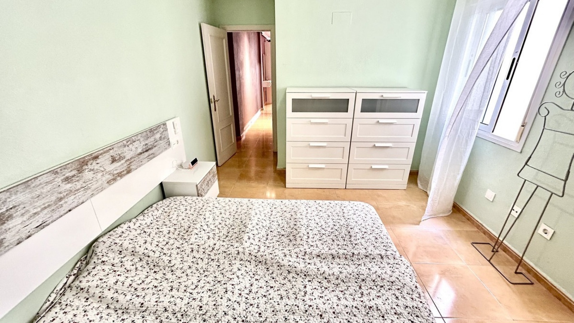 Resale - Apartment - Torrevieja - Torrevieja Centro