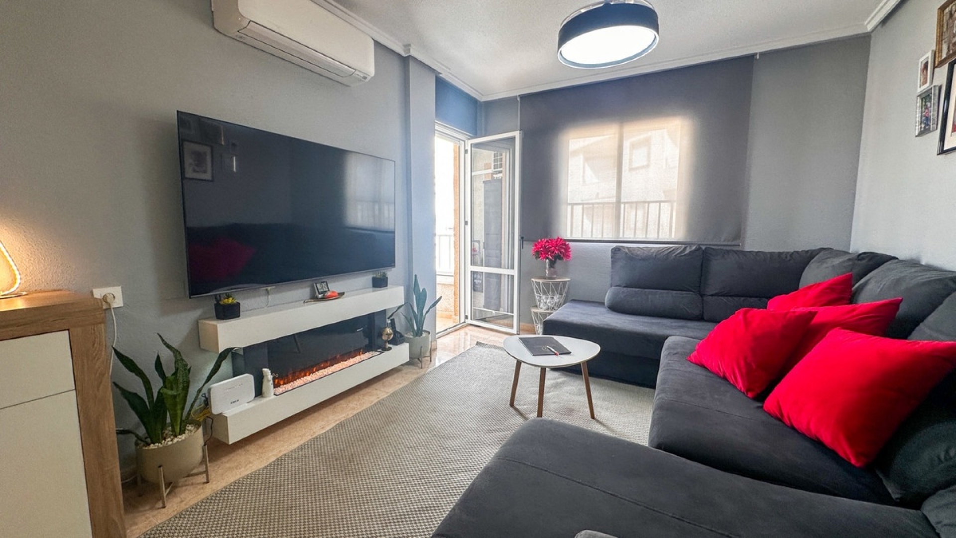 Resale - Apartment - Torrevieja - Torrevieja Centro