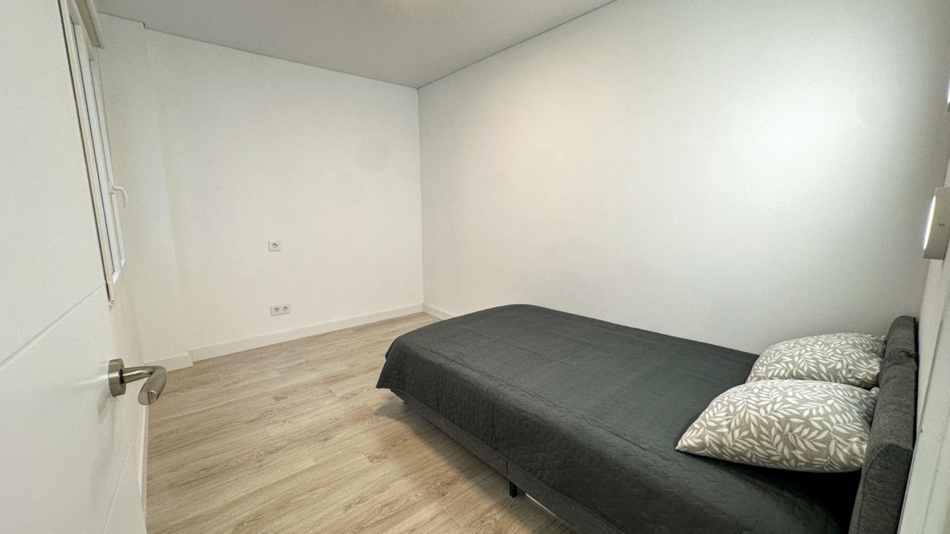 Resale - Apartment - Torrevieja - Torrevieja Centro