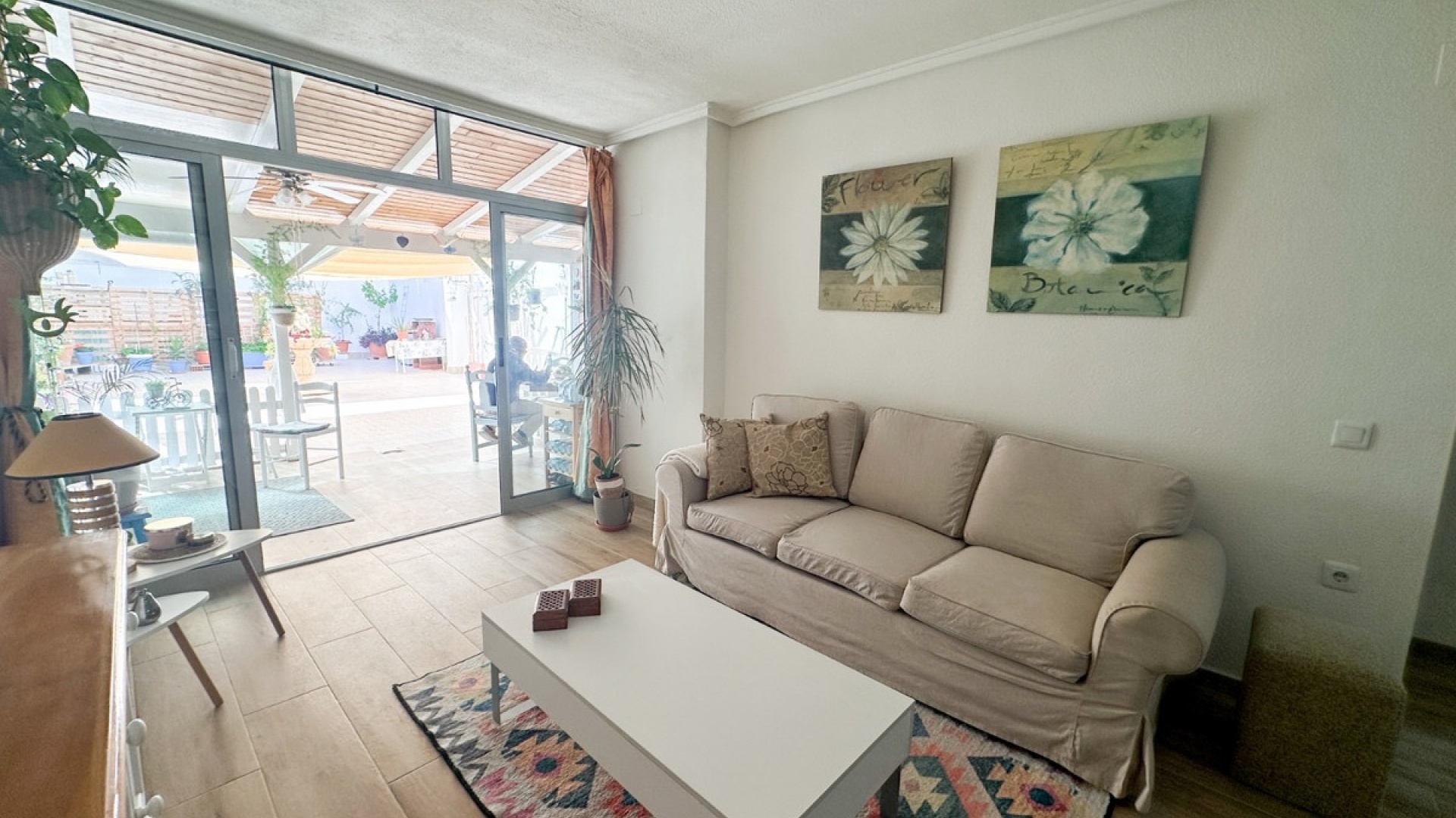 Resale - Apartment - Torrevieja - Torrevieja Centro