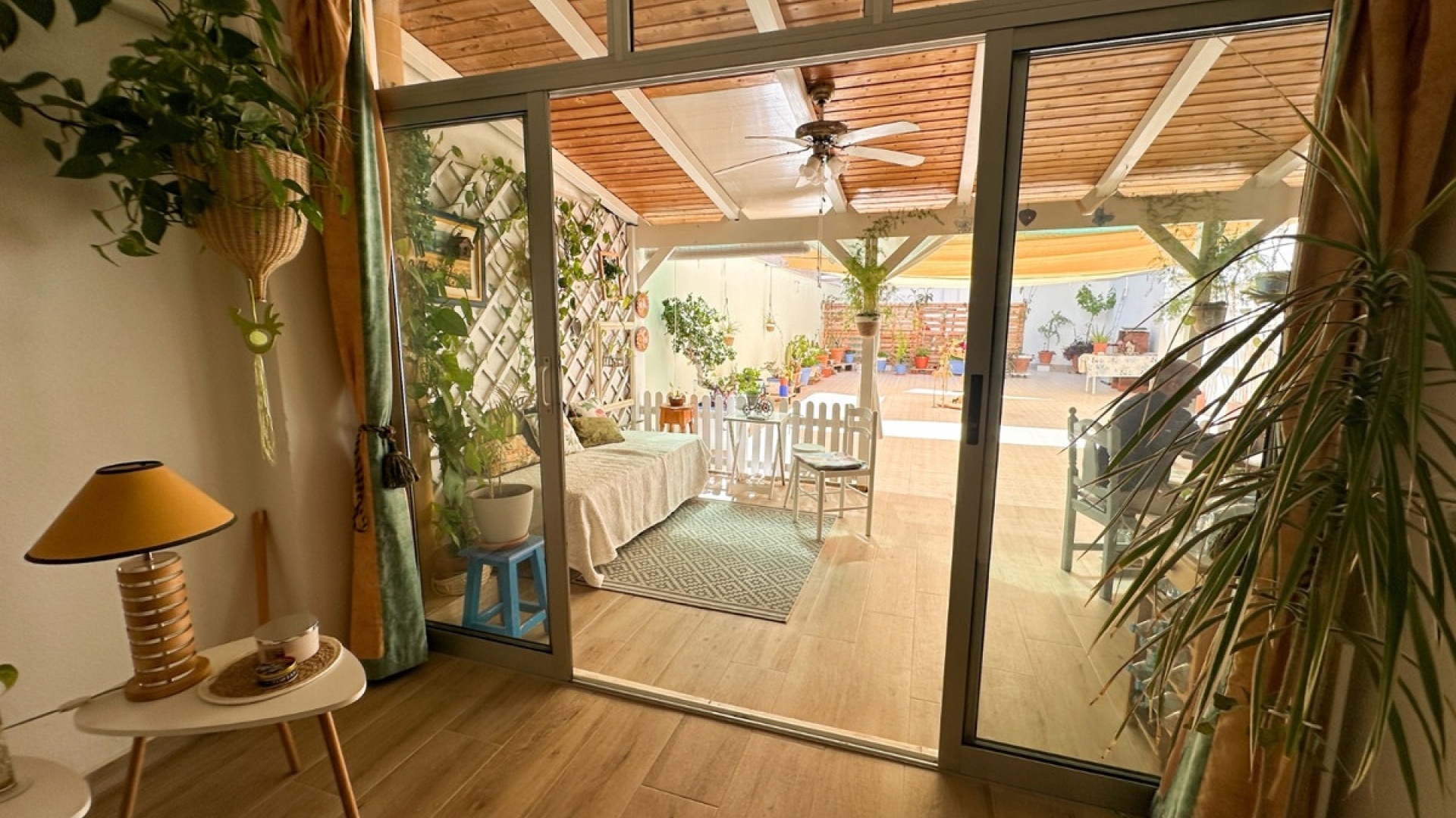 Resale - Apartment - Torrevieja - Torrevieja Centro
