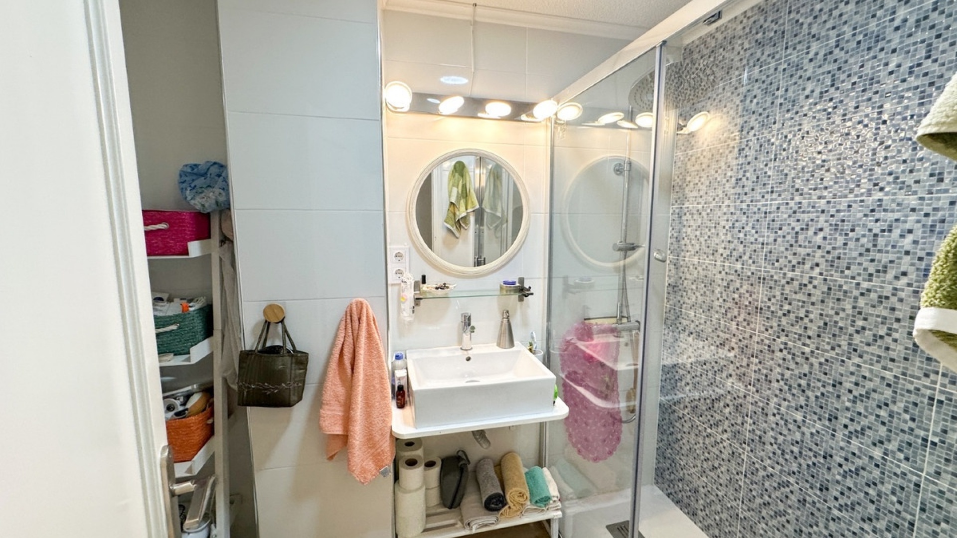 Resale - Apartment - Torrevieja - Torrevieja Centro