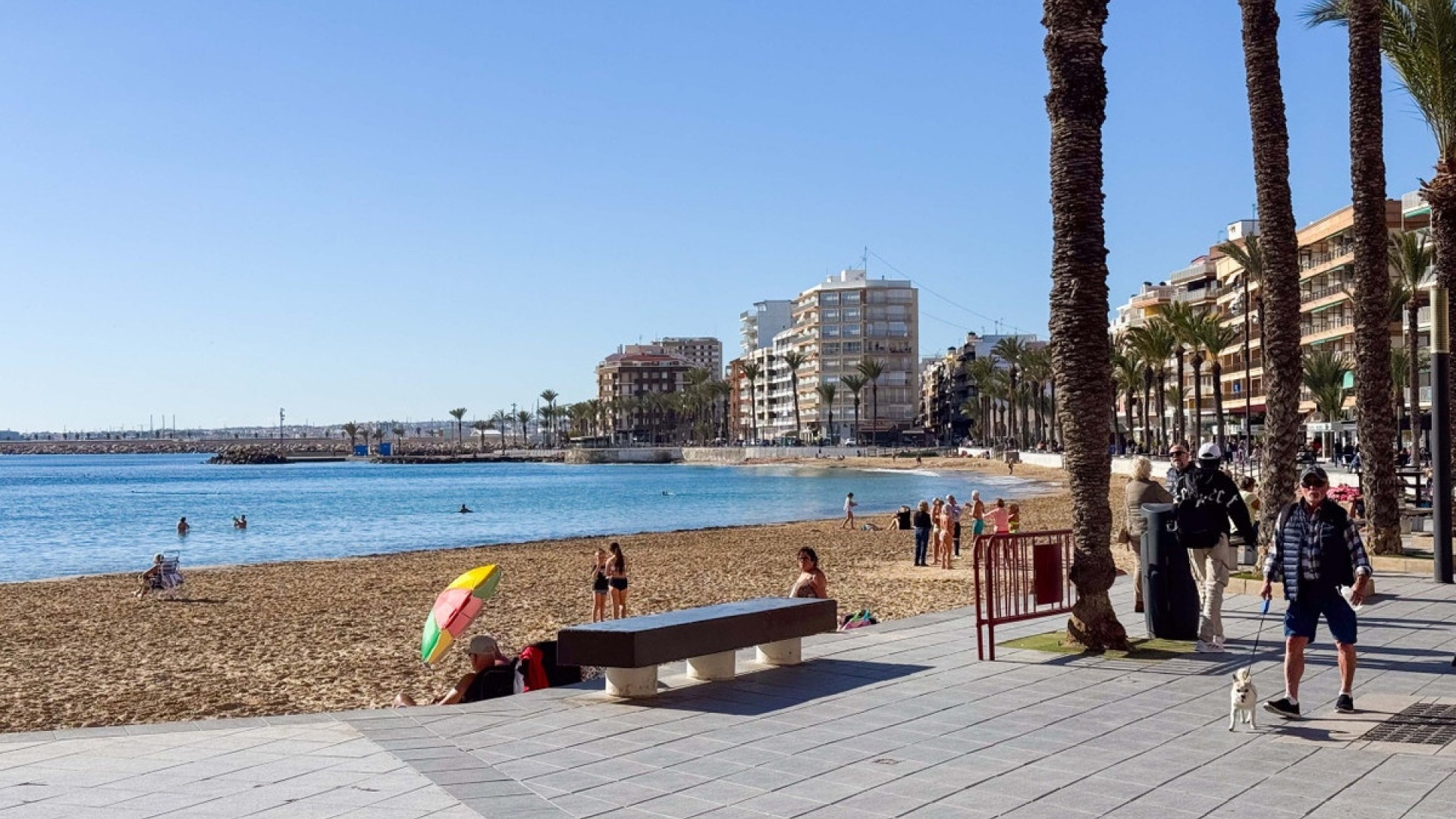 Resale - Apartment - Torrevieja - Torrevieja Centro
