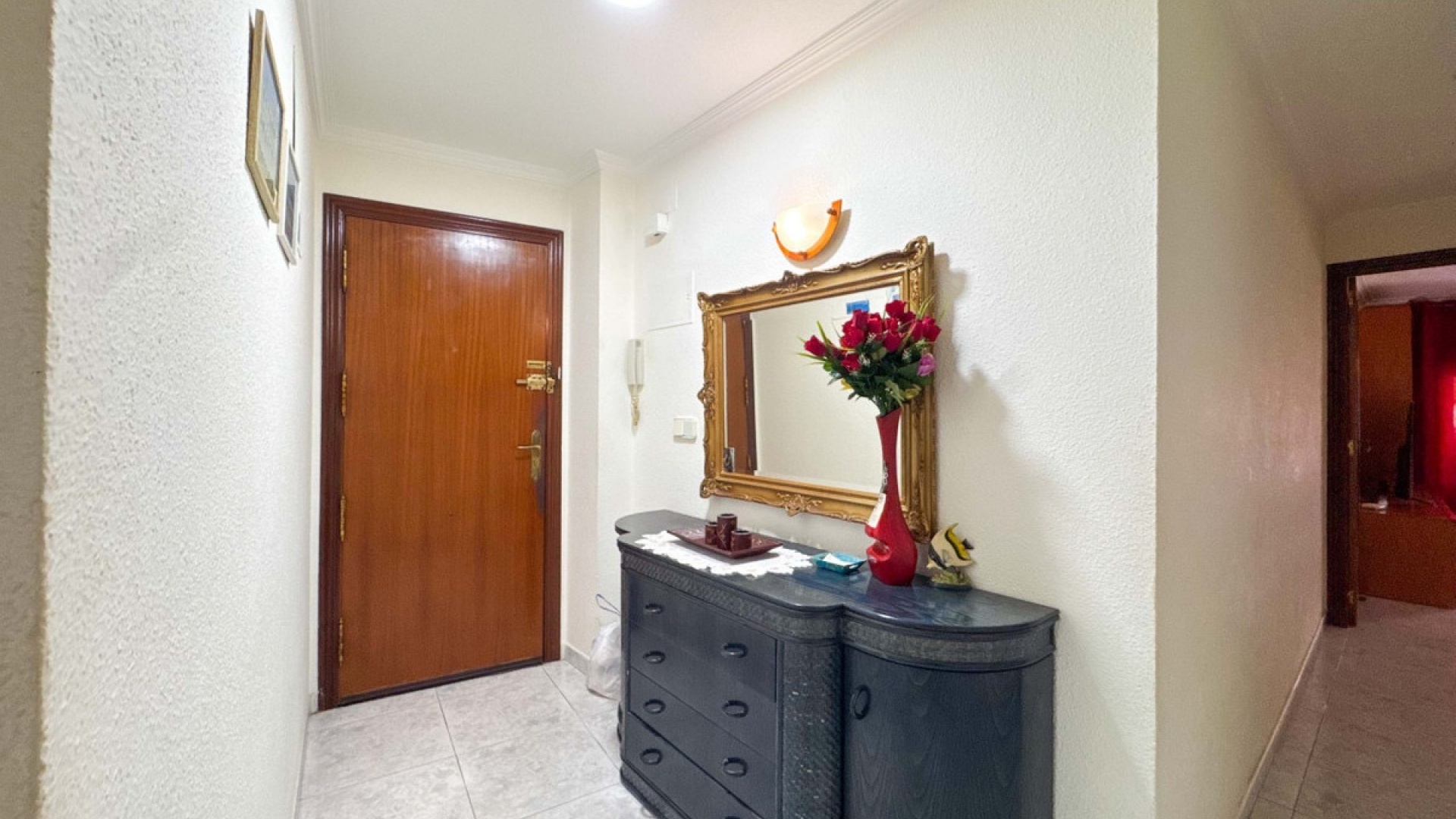Resale - Apartment - Torrevieja - Torrevieja Centro