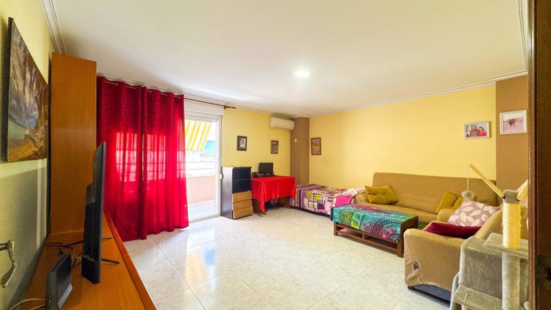 Resale - Apartment - Torrevieja - Torrevieja Centro