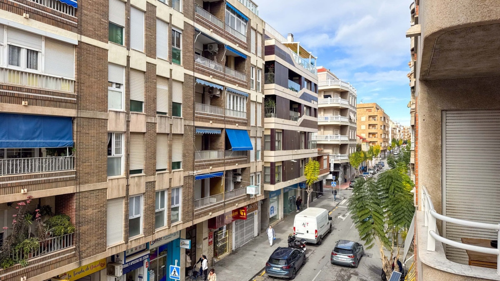 Resale - Apartment - Torrevieja - Torrevieja Centro