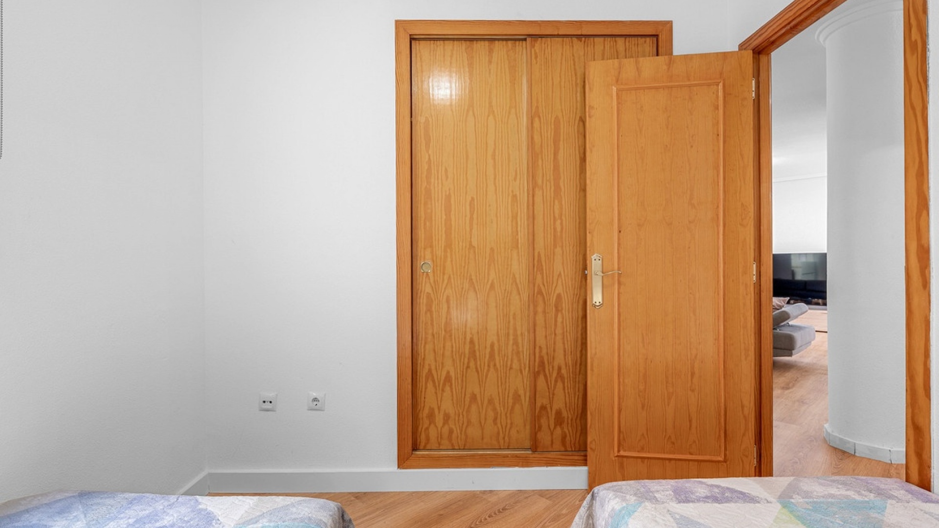 Resale - Apartment - Torrevieja - Torrevieja Centro