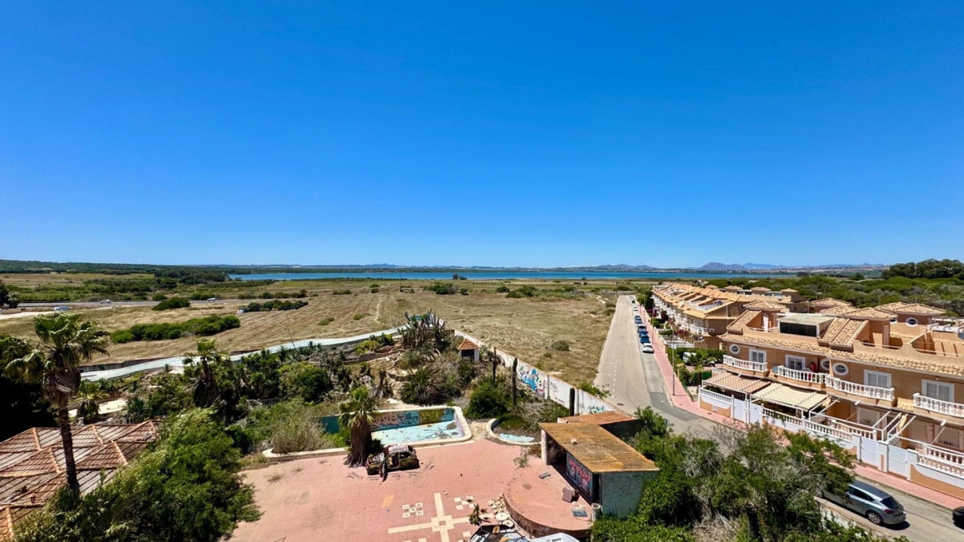 Resale - Apartment - Torrevieja - Torrevieja Centro