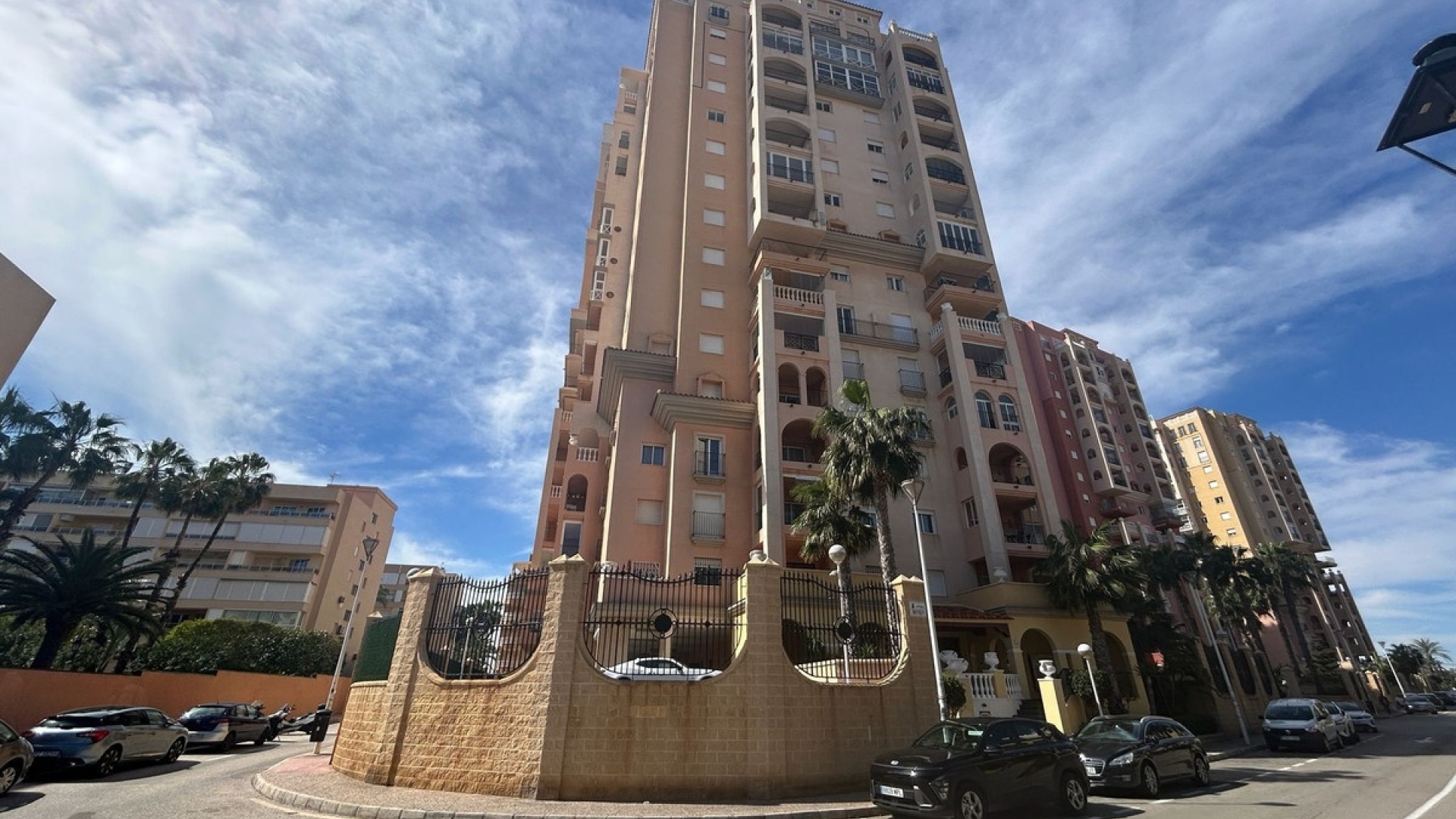 Resale - Apartment - Torrevieja - Torrevieja Centro