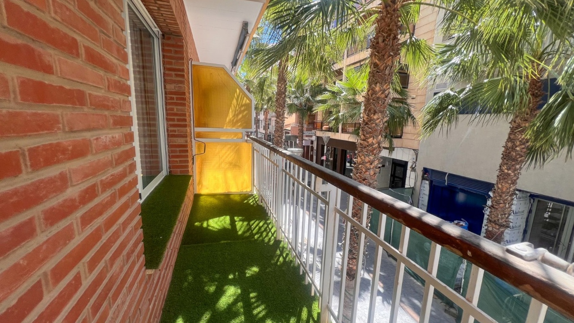 Resale - Apartment - Torrevieja - Torrevieja Centro