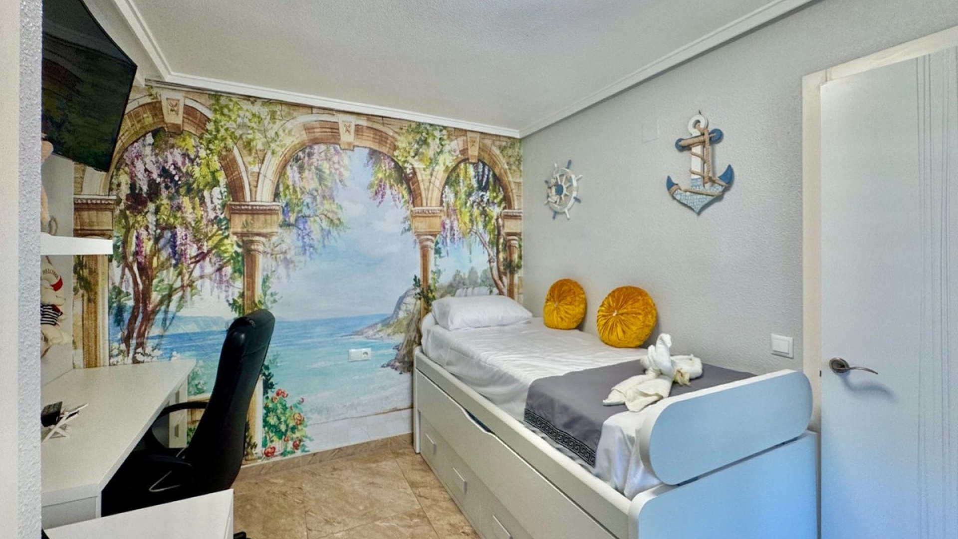 Resale - Apartment - Torrevieja - Torrevieja Centro