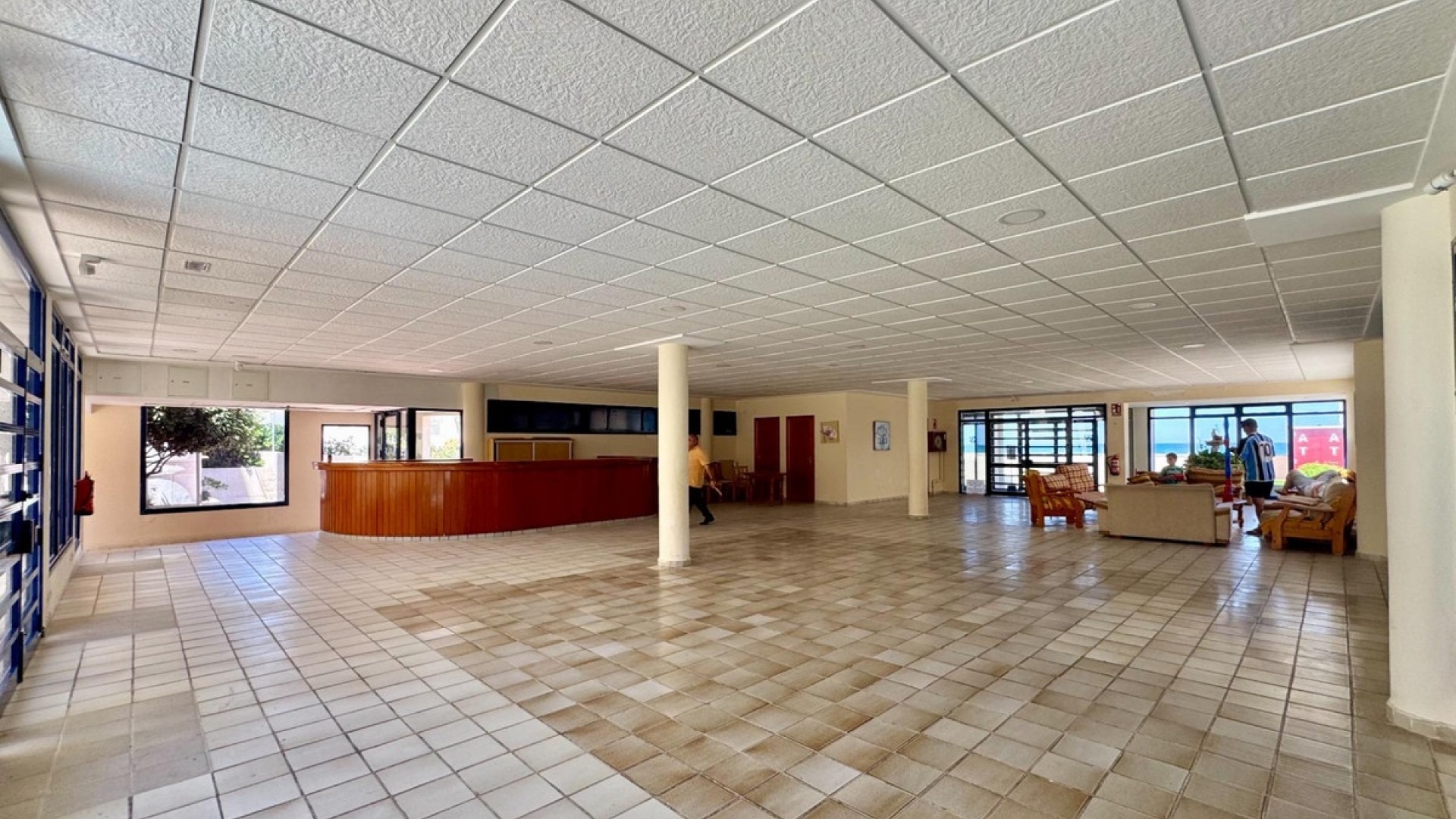 Resale - Apartment - Torrevieja - Torrevieja Centro