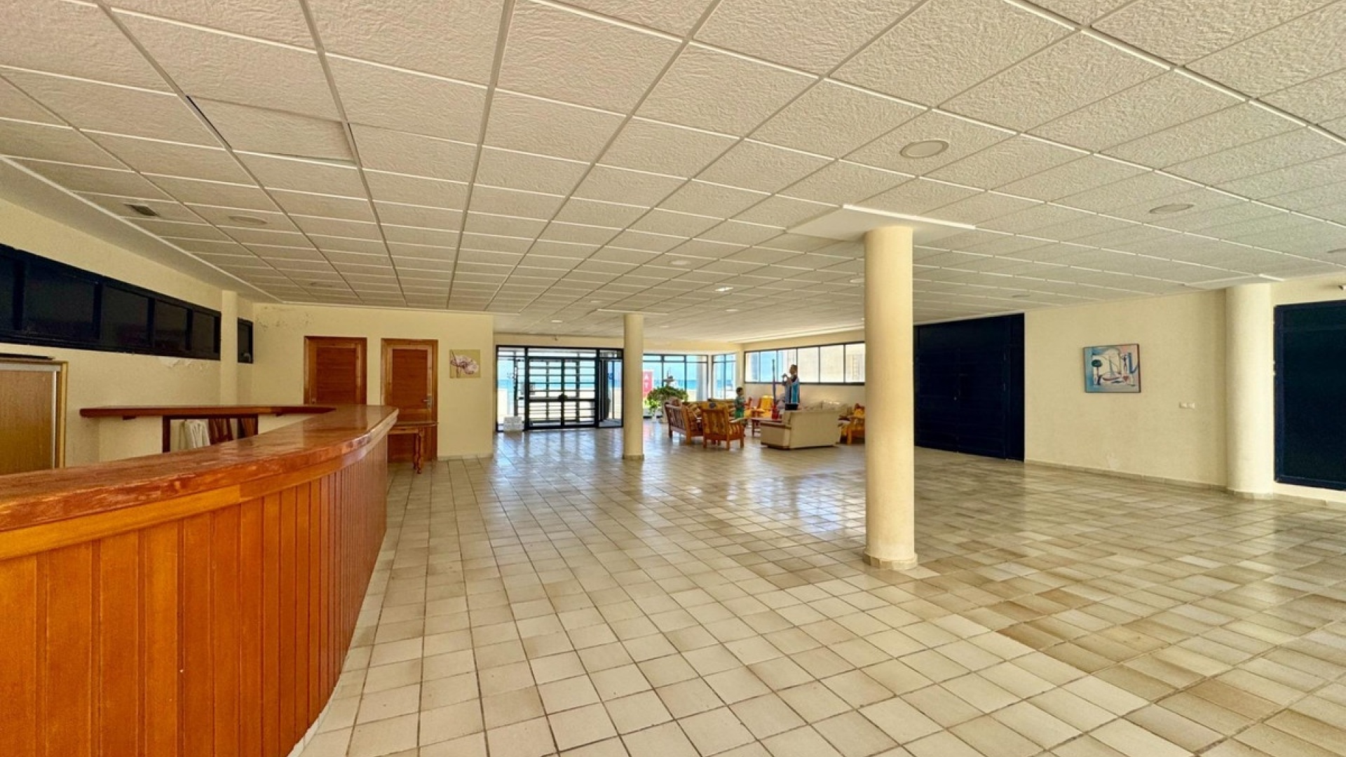 Resale - Apartment - Torrevieja - Torrevieja Centro