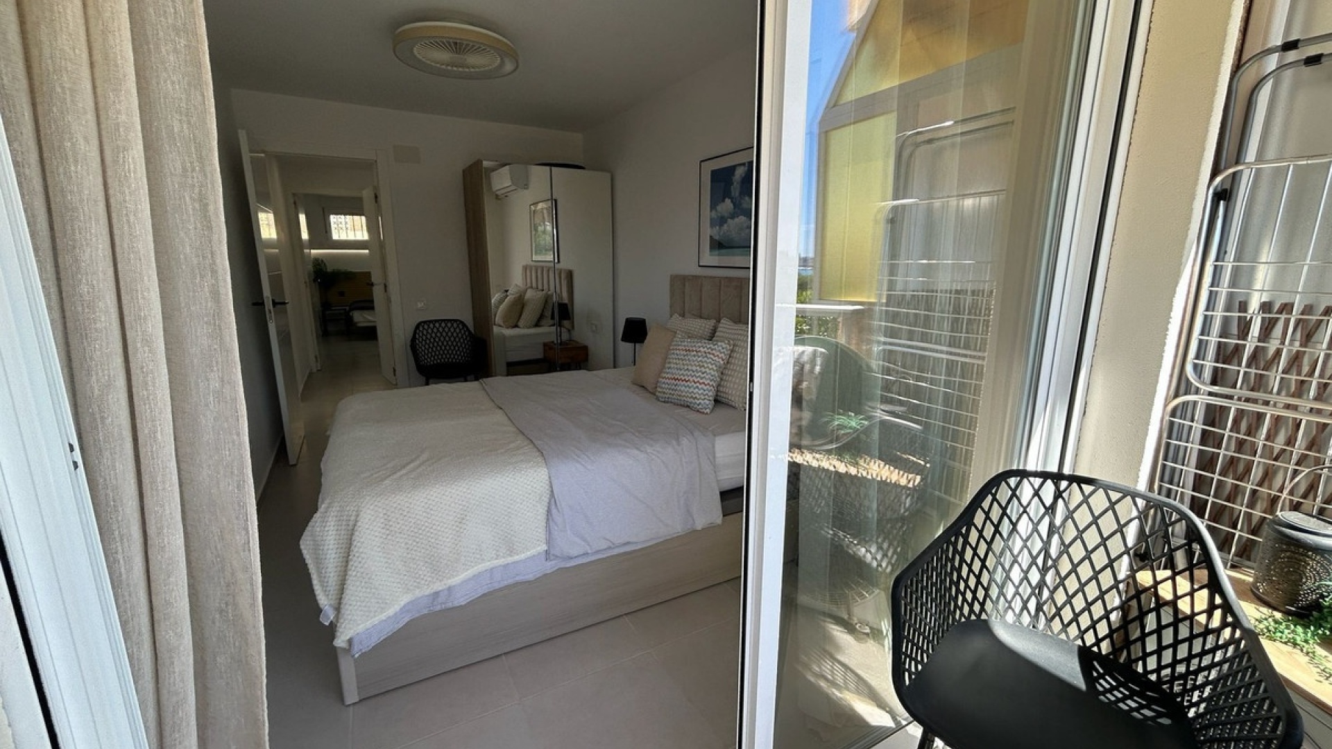 Resale - Apartment - Torrevieja - Torrevieja Centro