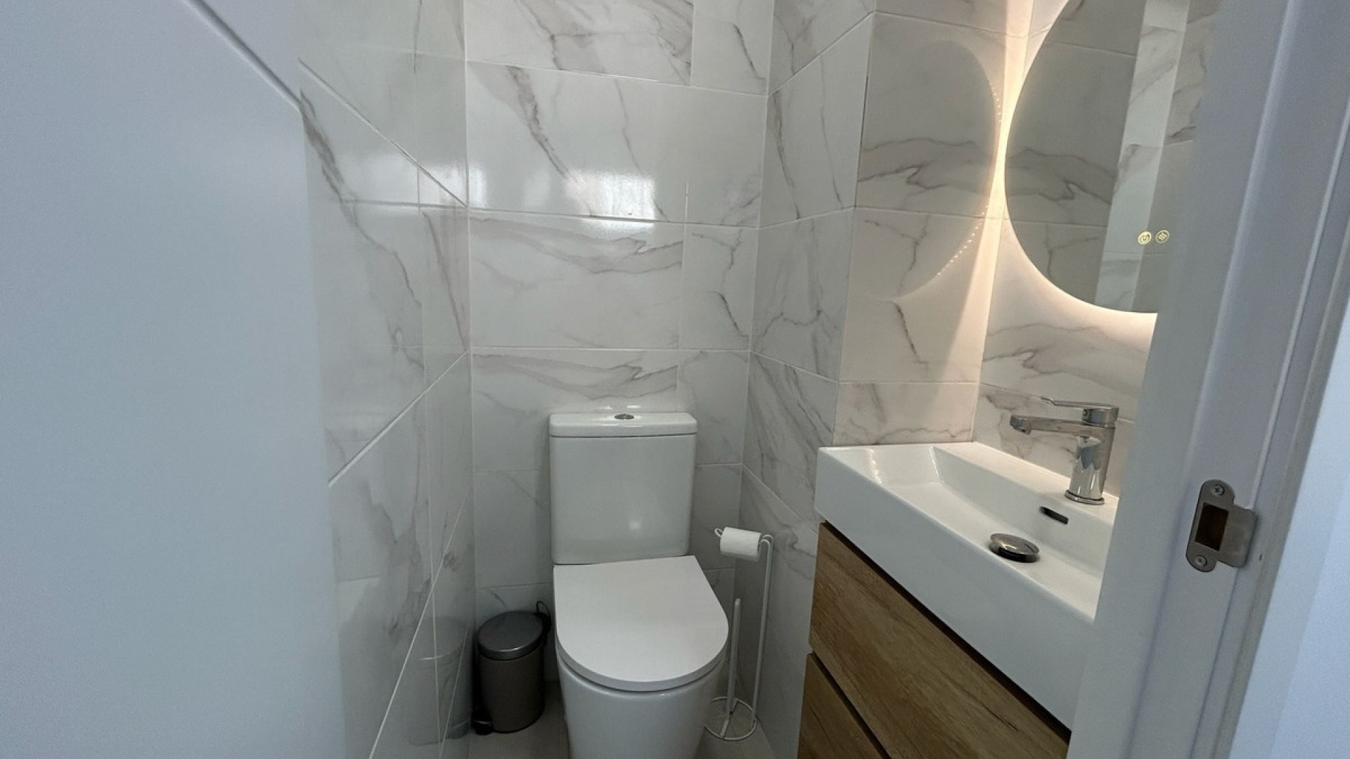 Resale - Apartment - Torrevieja - Torrevieja Centro