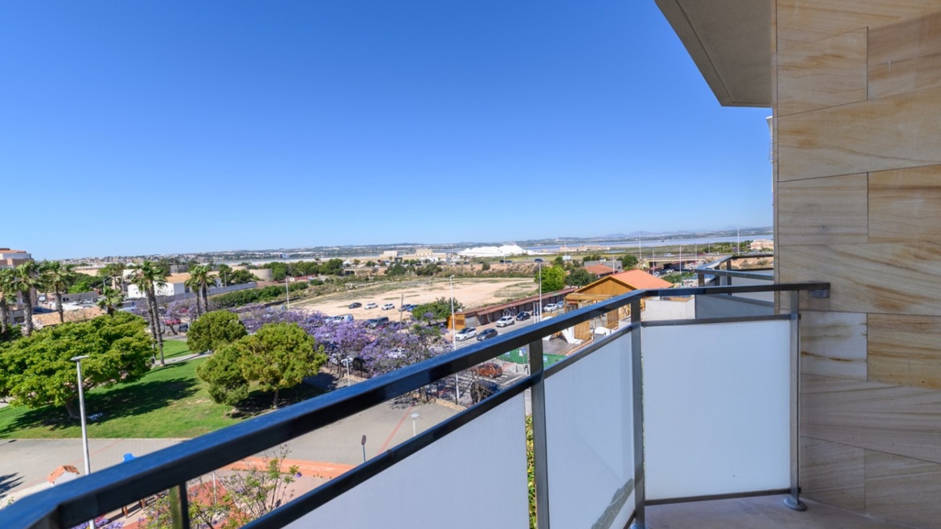 Resale - Apartment - Torrevieja - Torrevieja Centro