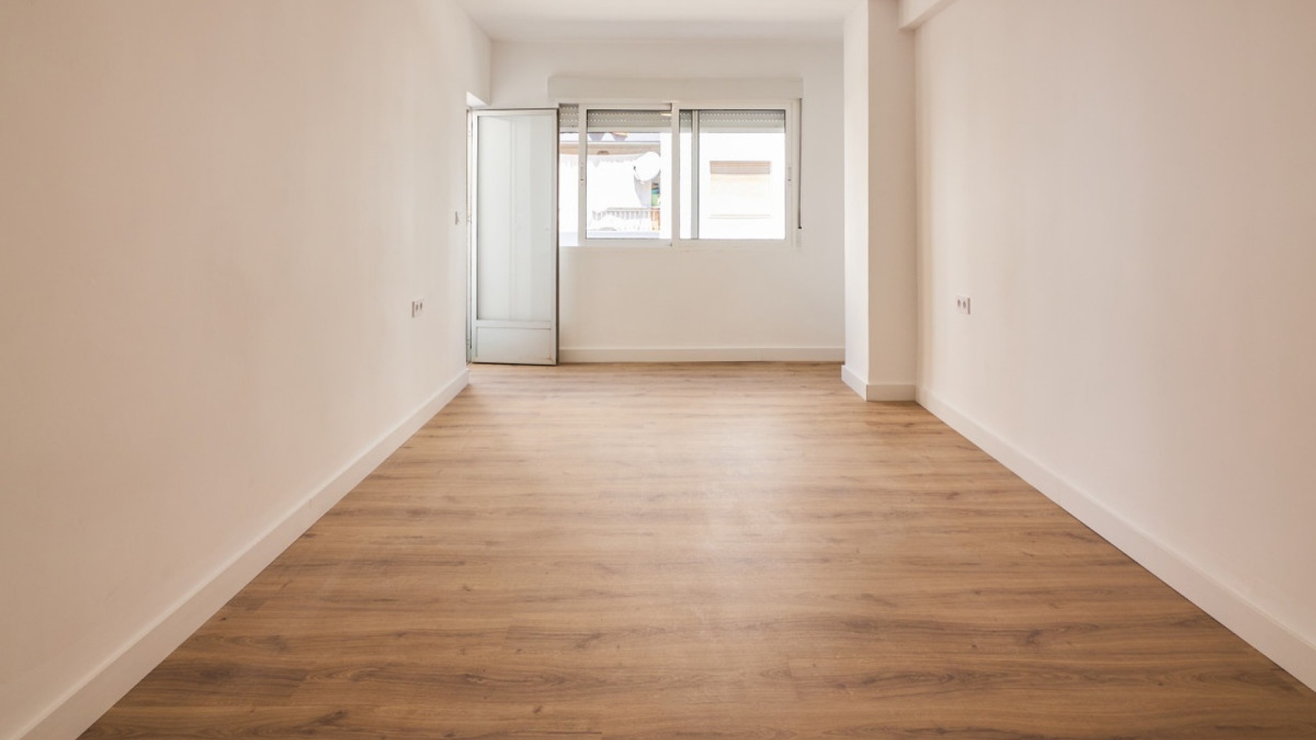 Resale - Apartment - Torrevieja - Torrevieja Centro