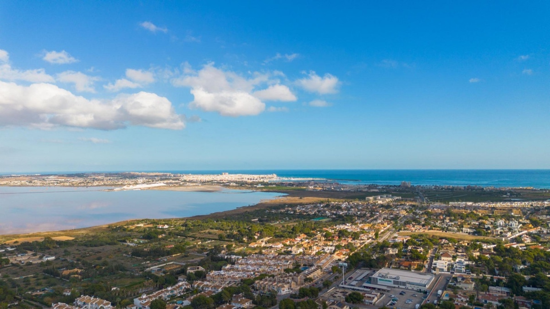 Resale - Apartment - Torrevieja - Torrevieja Centro
