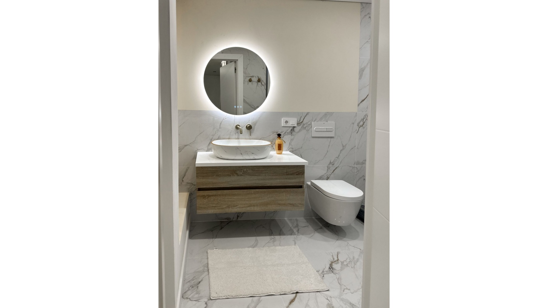 Resale - Apartment - Torrevieja - Torrevieja Centro
