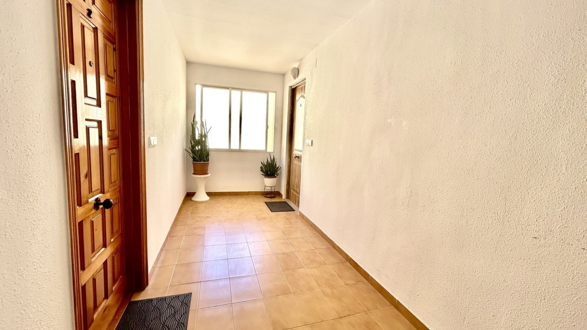 Resale - Apartment - Torrevieja - Torrevieja Centro