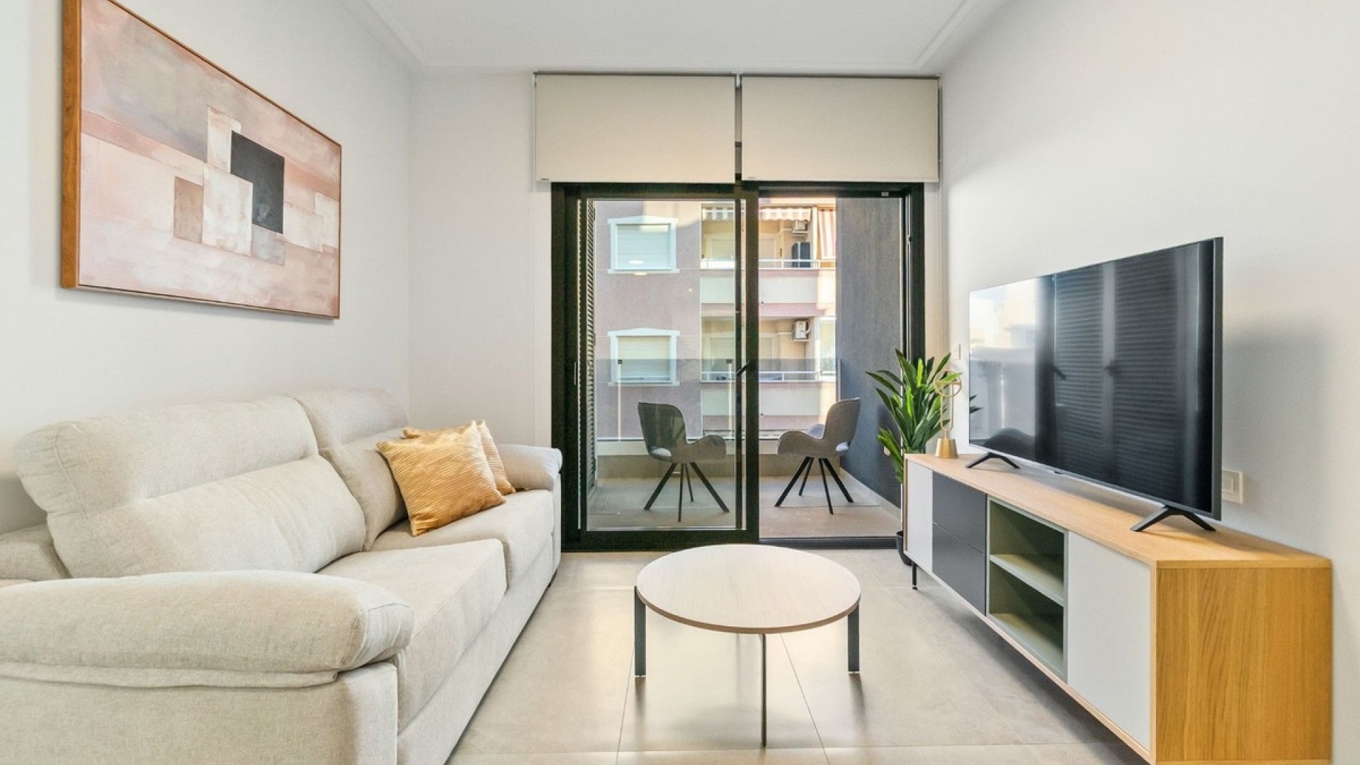 Resale - Apartment - Torrevieja - Torrevieja Centro