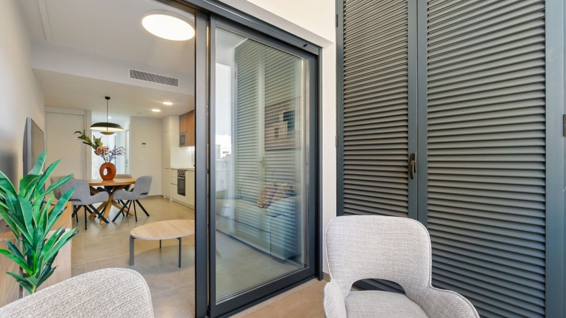 Resale - Apartment - Torrevieja - Torrevieja Centro