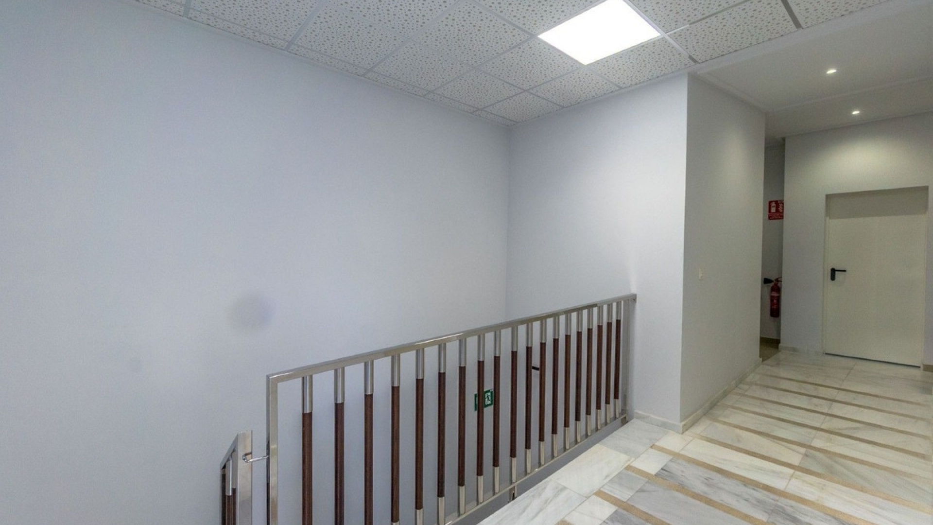 Resale - Apartment - Torrevieja - Torrevieja Centro