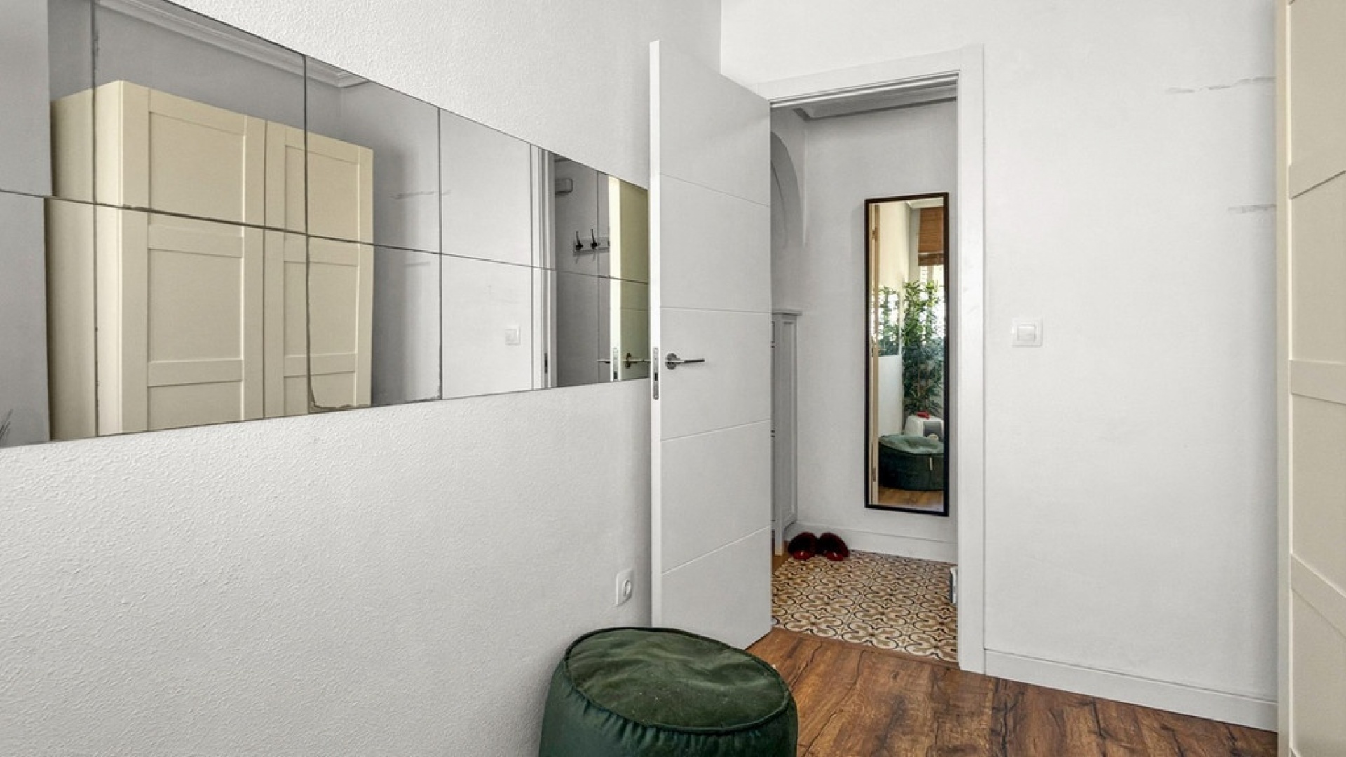 Resale - Apartment - Torrevieja - Torrevieja Centro
